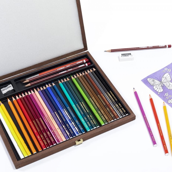 Stabilo Aquacolor Matite Colorate Acquerellabili Cassetta in Legno da 36 Pastelli dettagli 1