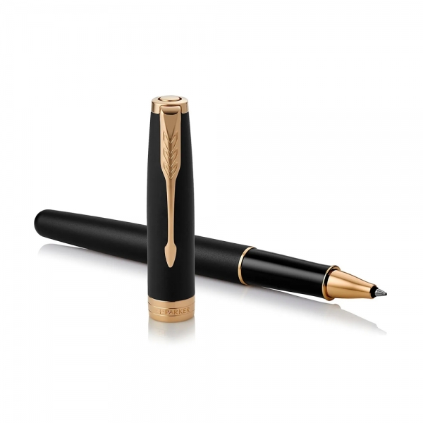 parker-sonnet-penna-roller-matte-black-lacquer-gt-dettagli-aperta